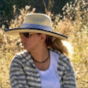 Meet your Posher, Fariba